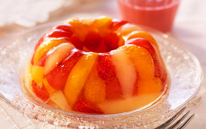 Десерт с фруктами