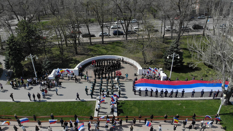 В Ростове прошла патриотическая акция в поддержку спецоперации на Украине