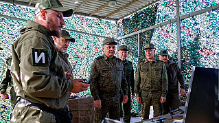 Министр обороны проверил боевую подготовку военнослужащих Южного военного округа