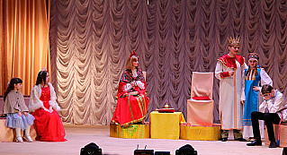 Театр «Родничок» представил премьеру нового спектакля