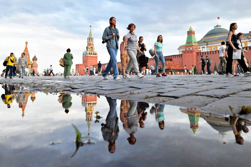 Возраст молодежи в России могут повысить до 38 лет