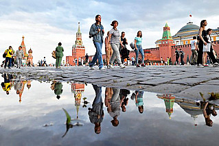 Возраст молодежи в России могут повысить до 38 лет