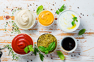 5 простых соусов, которые превратят домашнюю еду в ресторанные блюда